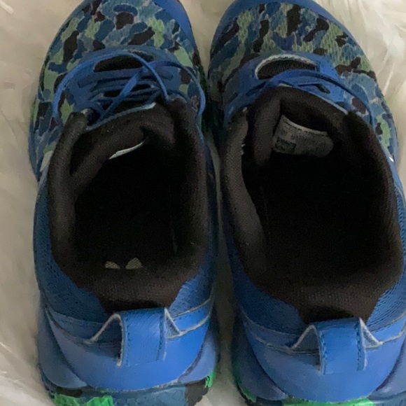 Under Armour Blue and Green Athletic Sneakers - Picture 15 of 16
